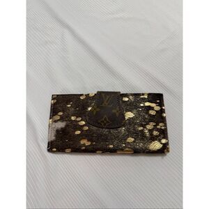 NWT Keep it Gypsy Upcycled Leather Gold Bronze Cowhide Leather Western Wallet